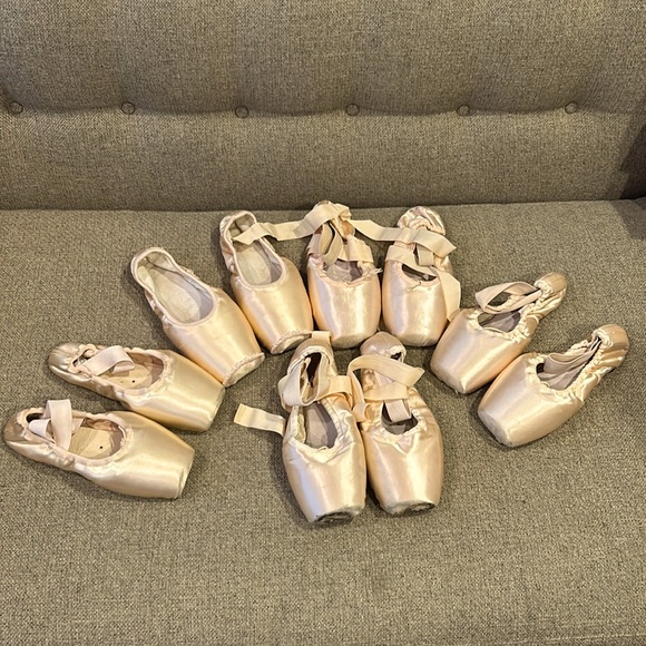 COPY - Pointe Shoe Bundle! - Picture 1 of 7